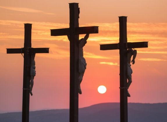 crucifixión y muerte de Jesús